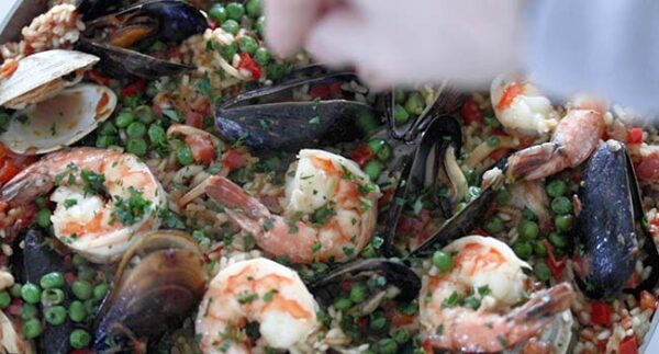 Authentic Spanish Paella Recipe with Seafood - Chef Billy Parisi