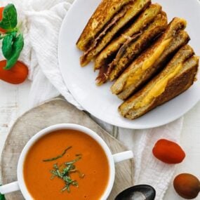 cropped-Grilled-Cheese-and-Tomato-Soup-6.jpg