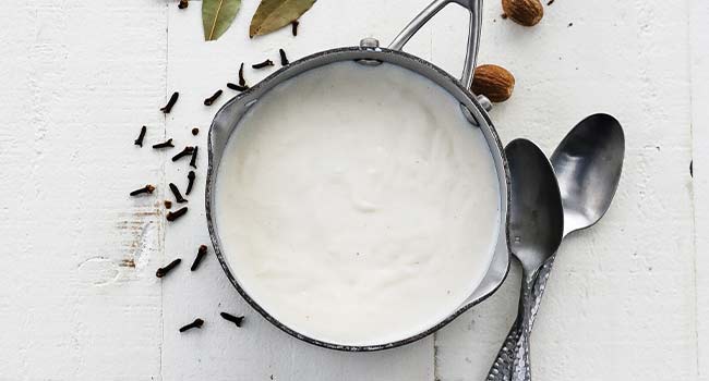 bechamel in a pot