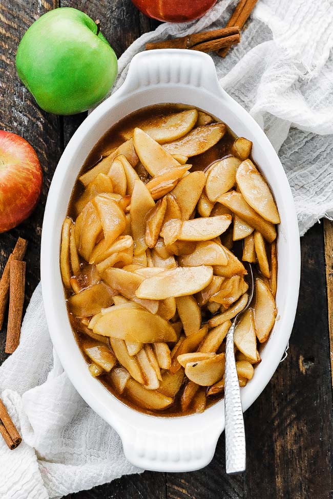 baked apples slices in a casserole dish