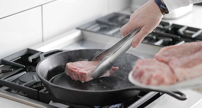 searing pork chops