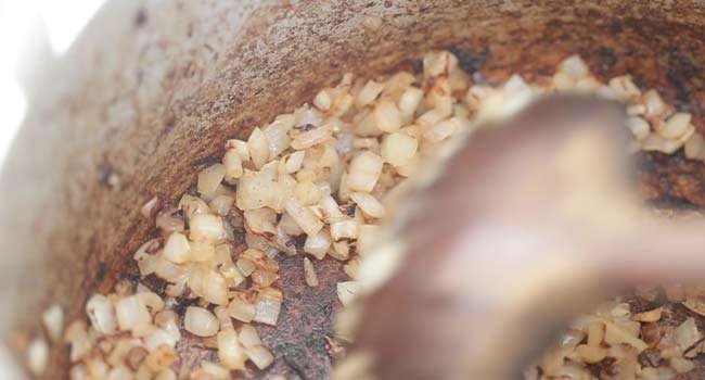 caramelizing onions