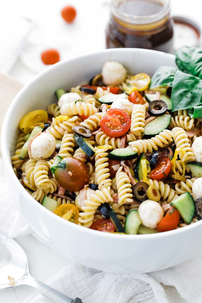 italian pasta salad with veggies