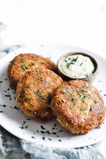 Homemade Maryland Crab Cakes Recipe - Chef Billy Parisi