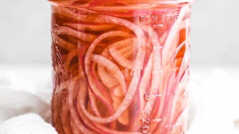 Pickled Red Onions: 6 Easy Steps - I'd Rather Be A Chef