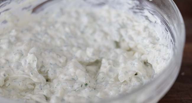 making a tartar sauce