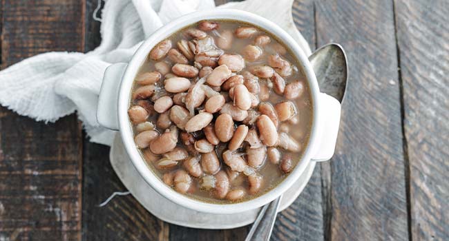 frjioles in a bowl