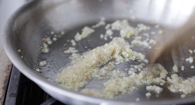 cooking shallots and garlic in oil