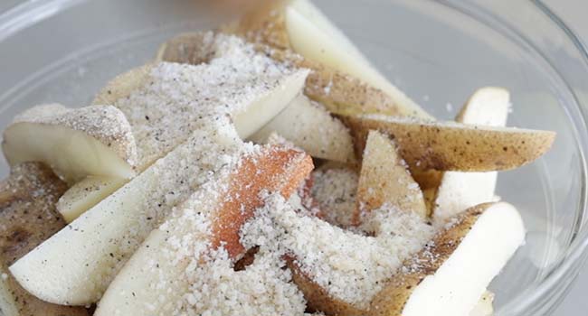 seasoning potatoes