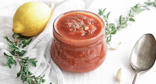 amogio sauce in a jar