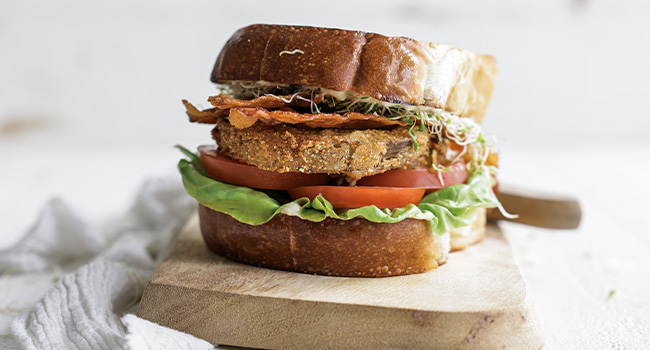 fried tomato sandwich