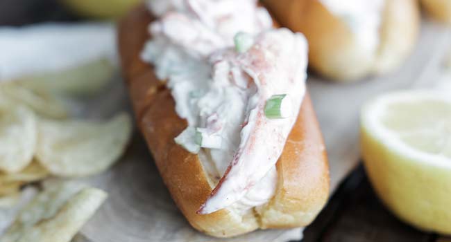 lobster roll with celery 