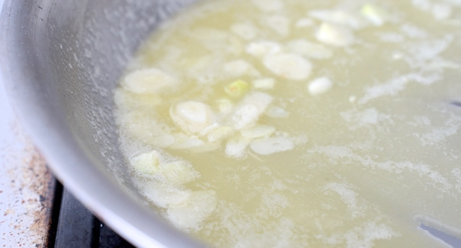 cooking garlic in butter