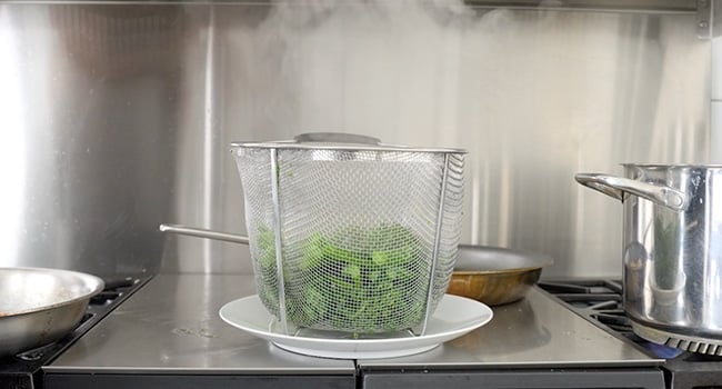 draining broccolini