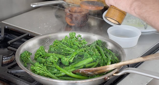 seasoning broccolini