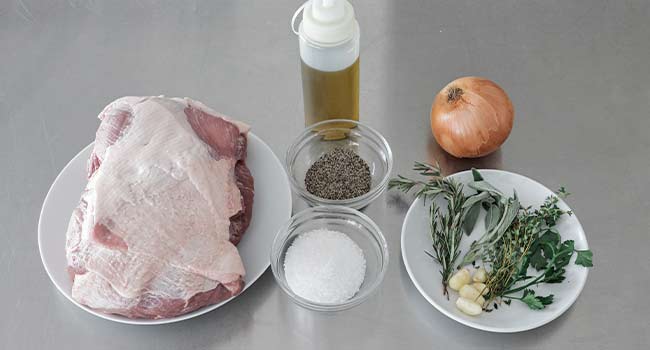 pork shoulder roast ingredients