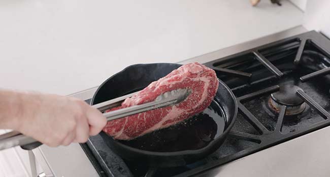 cooking a steak fat cap