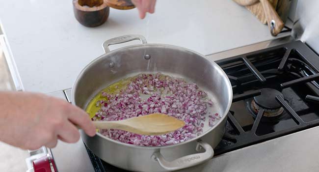 cooking onions