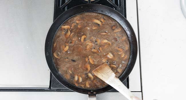 beef stock and mushrooms