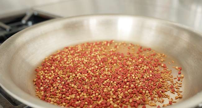 toasted annatto seeds