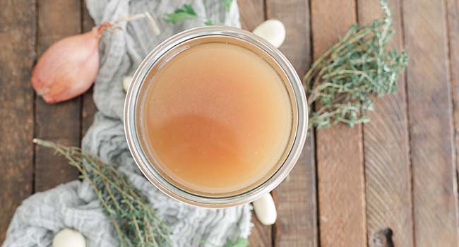 remouillage stock in a glass jar