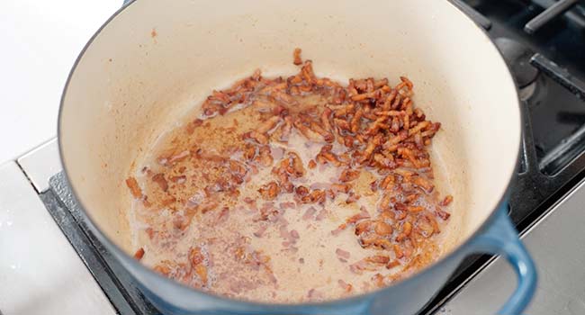 crispy bacon in a pot