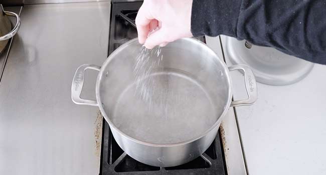 seasoning boiling water